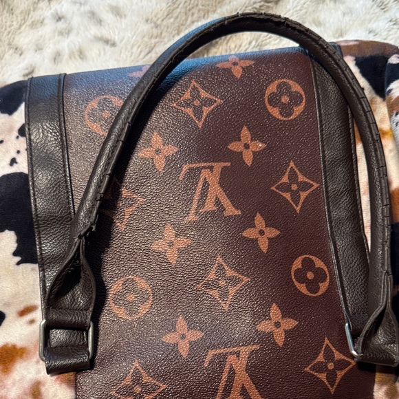 Black & Brown Cow Print Weekender Bag - Picture 7 of 8